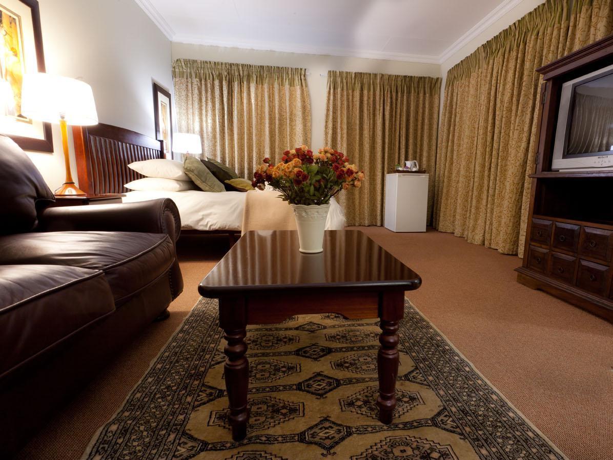 Africasky Guest House Kempton Park Exterior photo