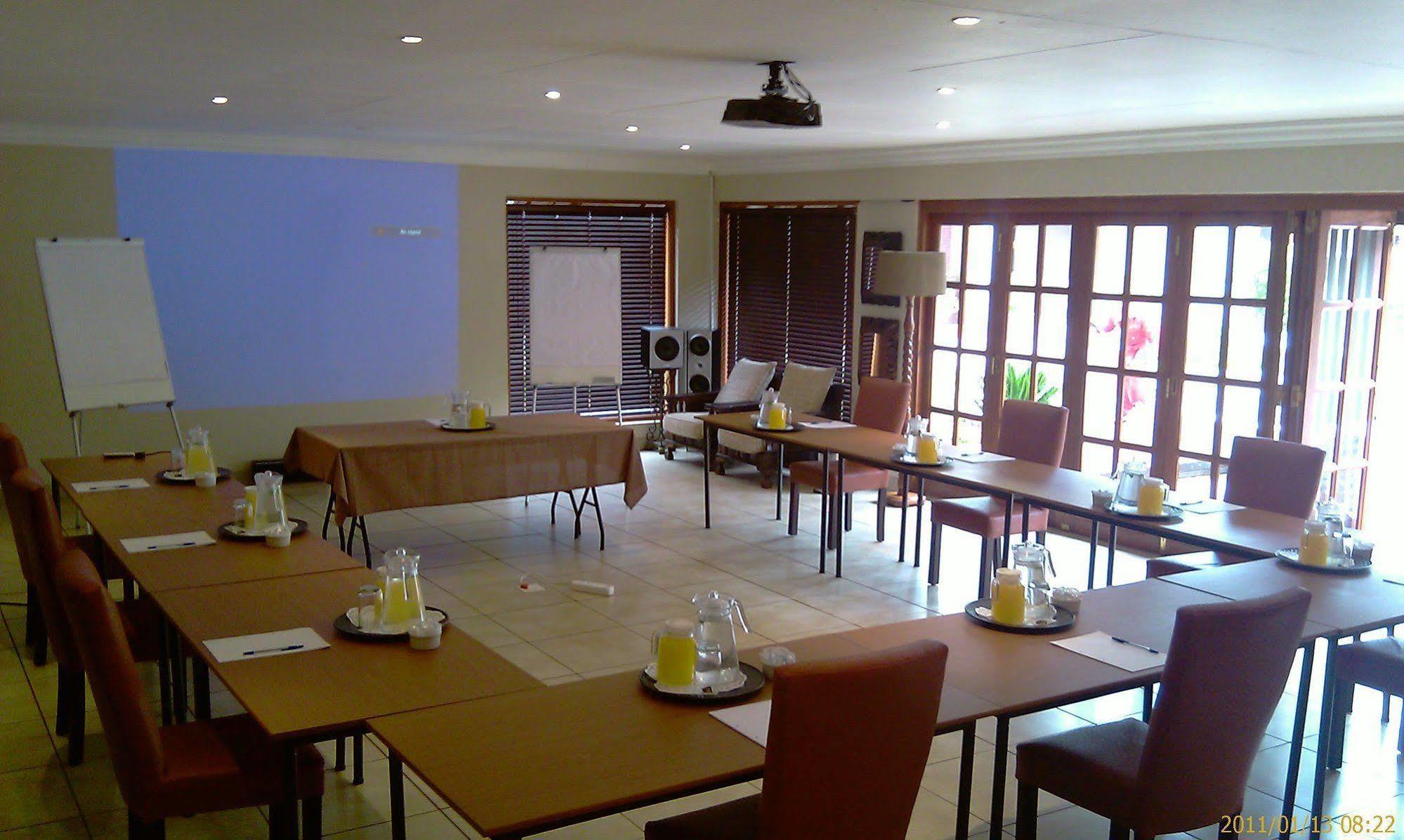 Africasky Guest House Kempton Park Exterior photo
